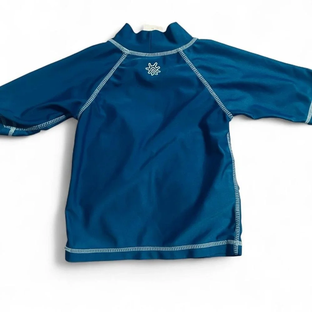 Boys dinosaur rash guard swim shirt 3T EUC‎